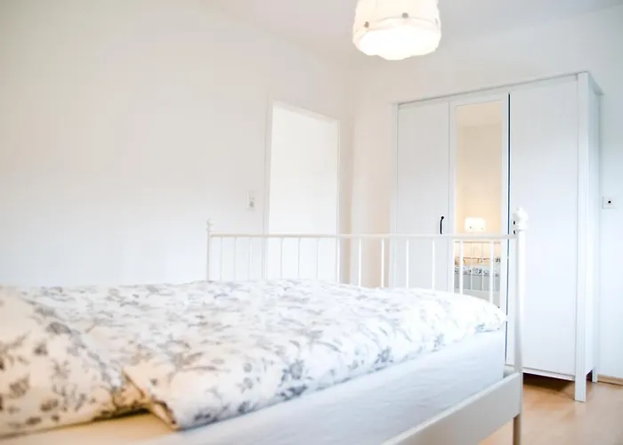 Zum Fuchsbau מלון Hovels