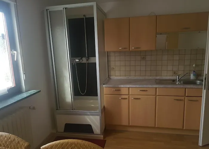 Zum Fuchsbau מלון Hovels