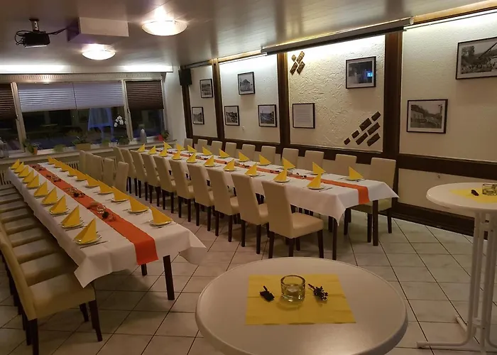 מלון Zum Fuchsbau *