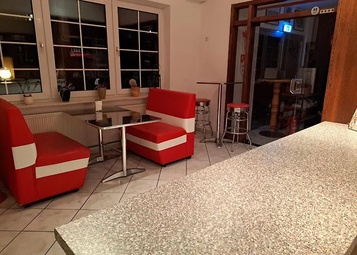 Zum Fuchsbau מלון Hovels